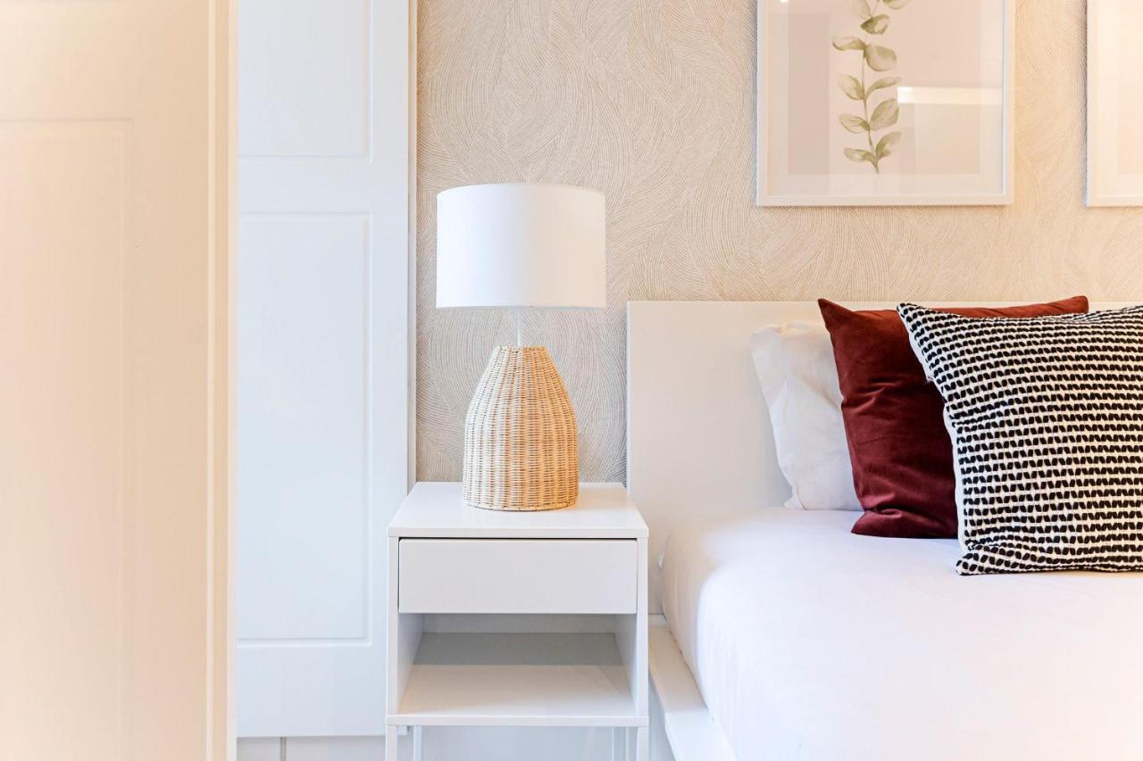Wonderful Duplex W Private Patio & Ac By Lovelystay Porto Eksteriør billede